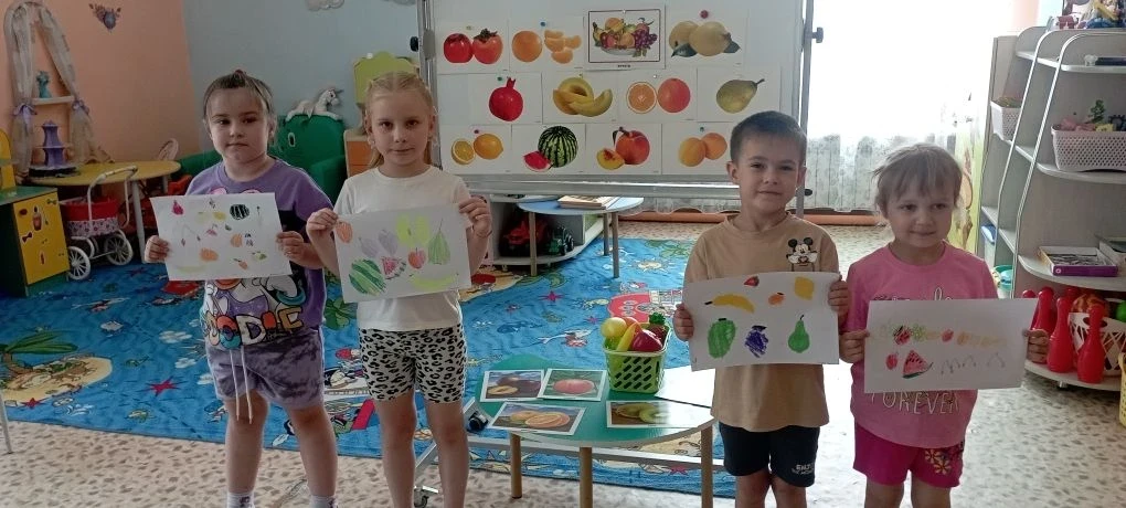 🍎 Сладкое и полезное занятие! 🍊

В старшей группе прошло увлекательное занятие, посвящённое Междун