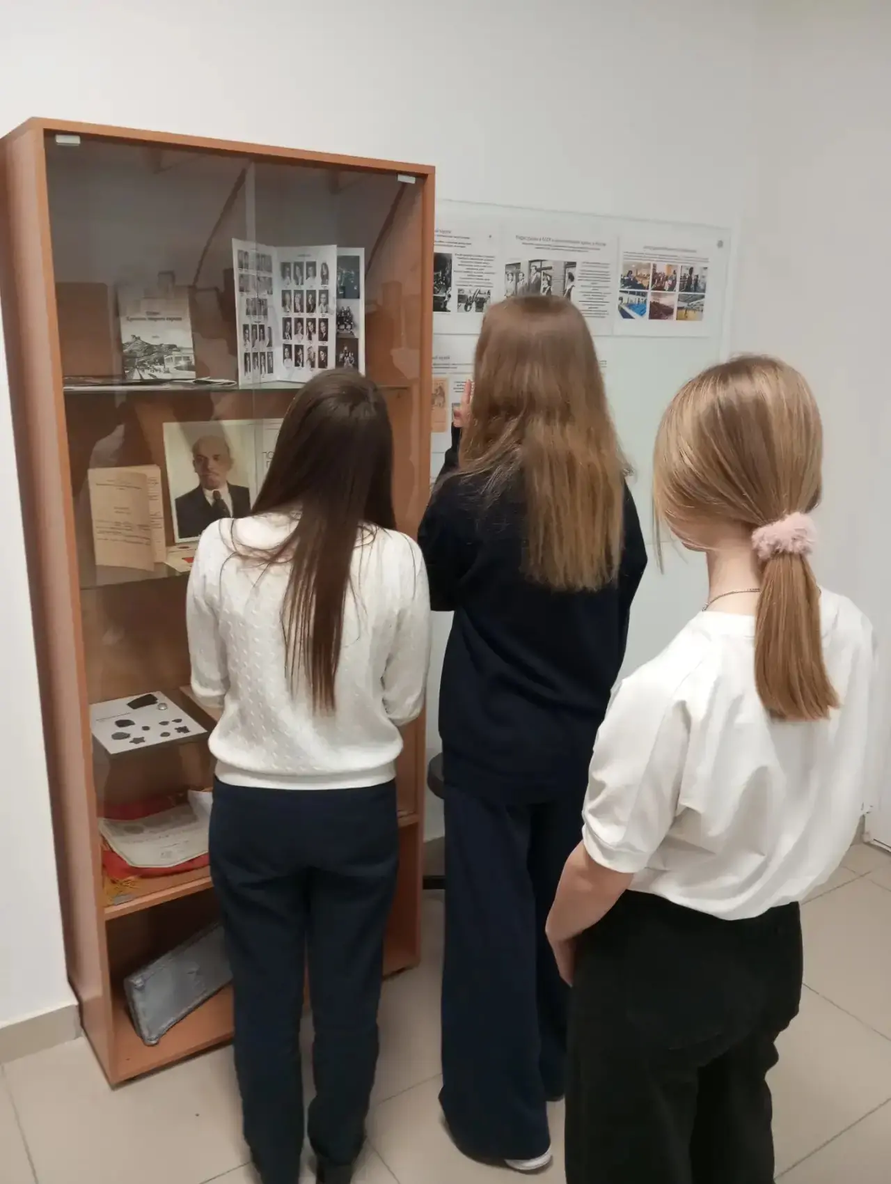 В рамках «Недели науки» 🧬  С учениками 7-х классов в школьном историко – краеведческом музее был про