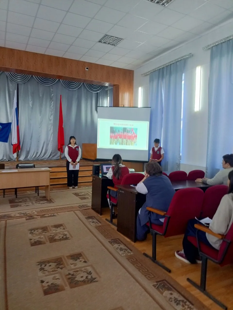 📣 " Юнармейский стиль" так назывался проект, который сегодня в районе защищали наши уч...