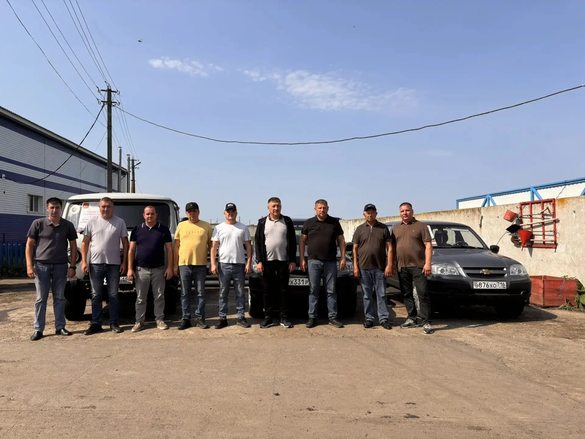 ✅Автомобили отправились в боевые подразделения