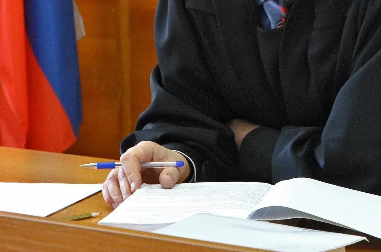 РАДУЖНИНСКИЙ ГОРОДСКОЙ СУД ВЗЫСКАЛ УБЫТКИ ЗА ОБУЧЕНИЕ ПО ПОДДЕЛЬНОМУ АТТЕСТАТУ

Бюджетное учреждение