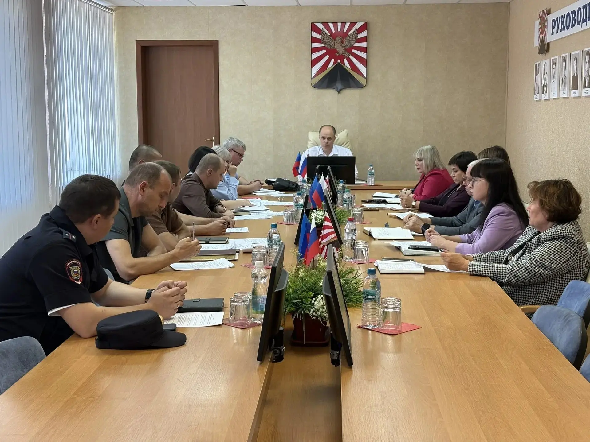 Провел очередное заседание антинаркотической комиссии муниципального образования. Это о...