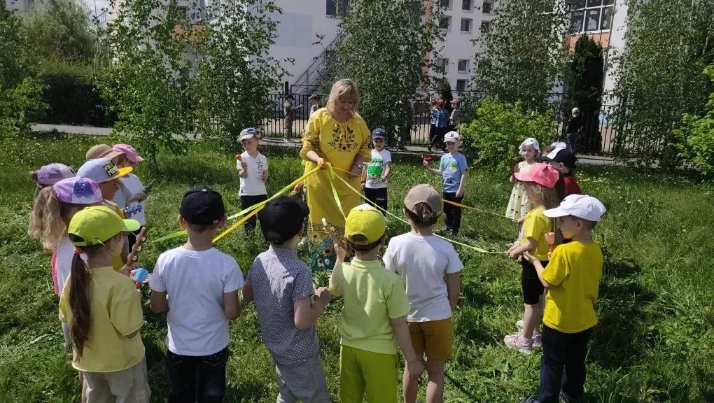 13 Мая — Всемирный день одуванчика.  🏫В нашем детском саду прошёл тематический день, посвященный пер