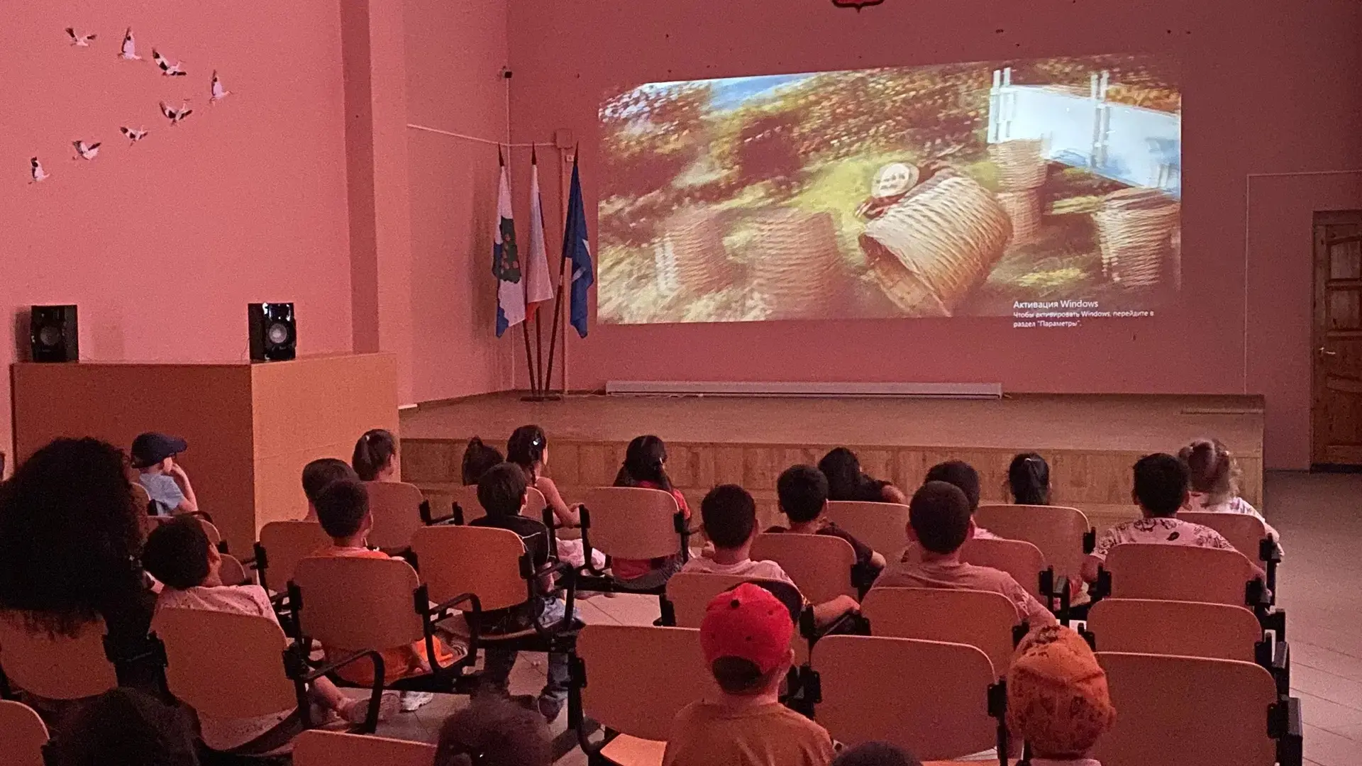 💫 В рамках досуговой программы пришкольного лагеря был организован коллективный просмотр художестве