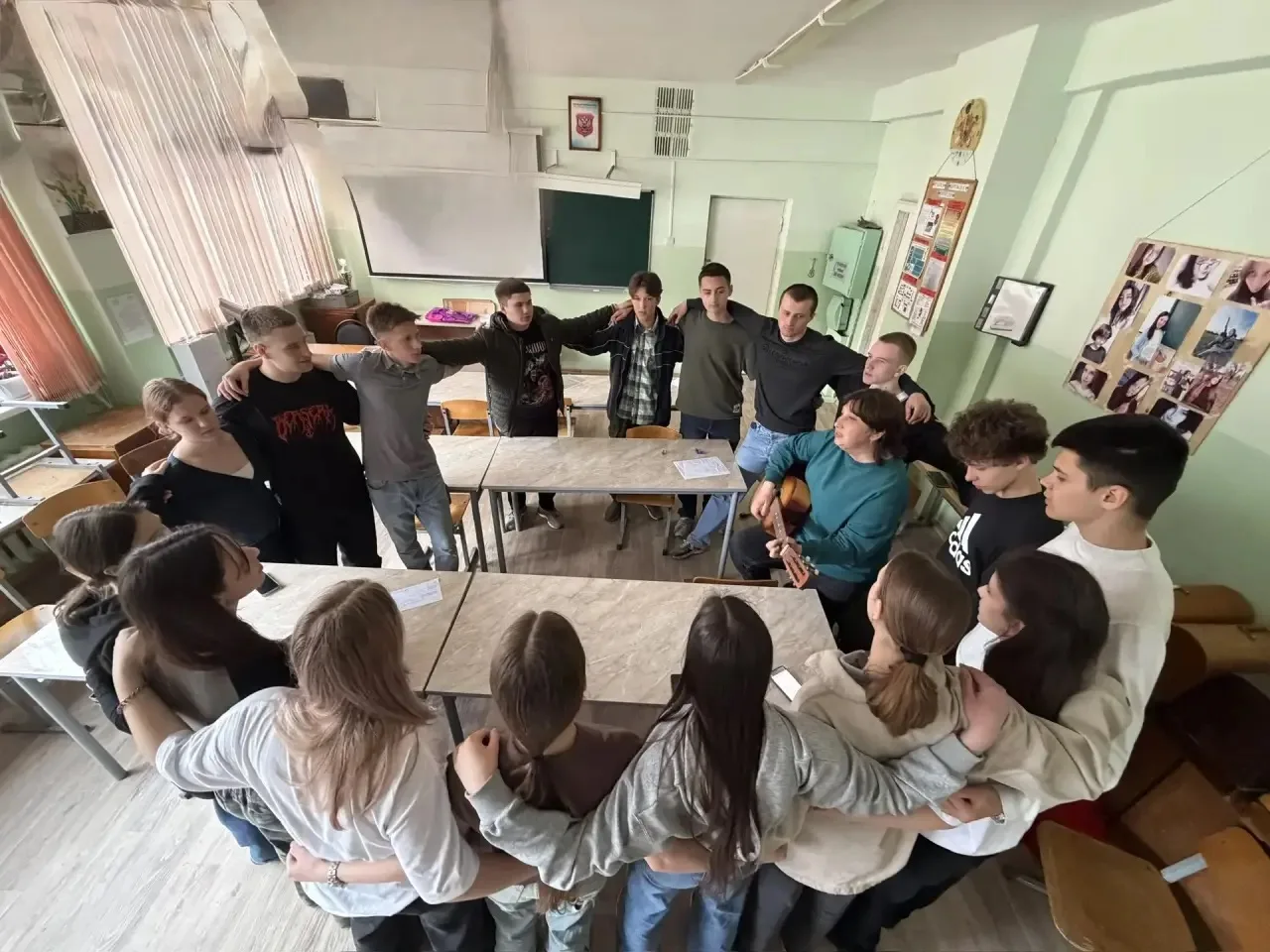 🪖 Дополнение к посту: день отряда «Постовцы»  А у отряда «Постовцы» день прошёл в строгом соответств