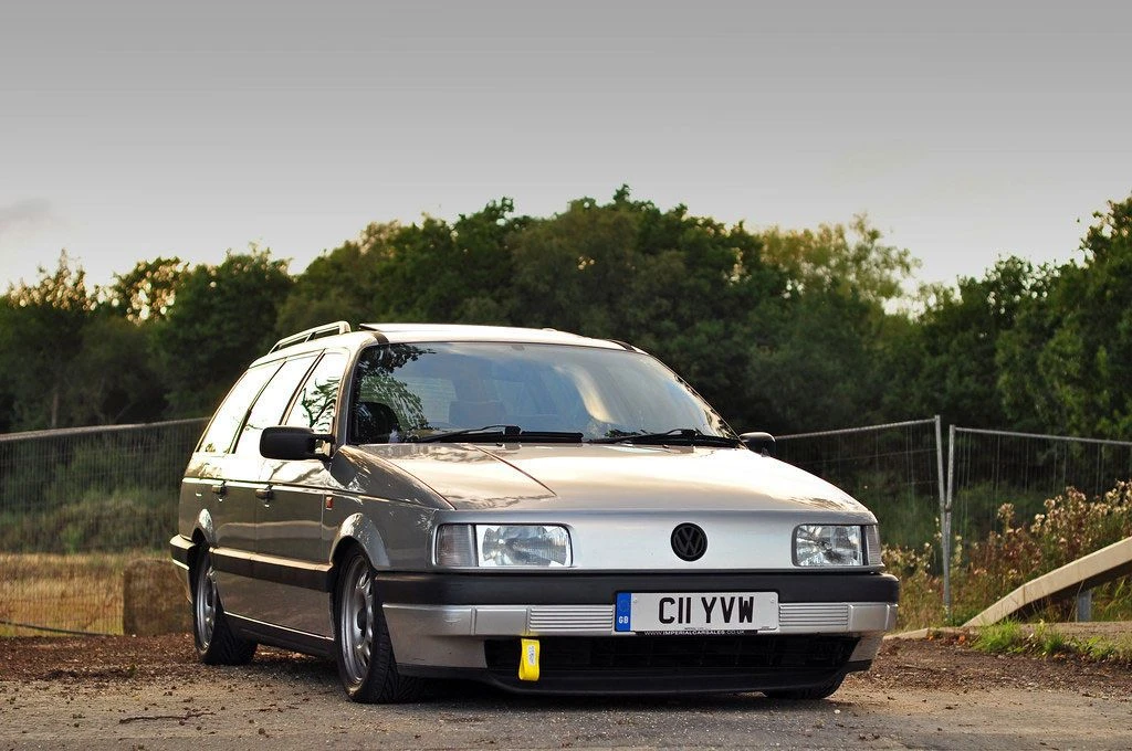 🤔Почему у Volkswagen Passat B3 не было решётки радиатора?

#Volkswagen #факты

В конце 1980-х в Vol