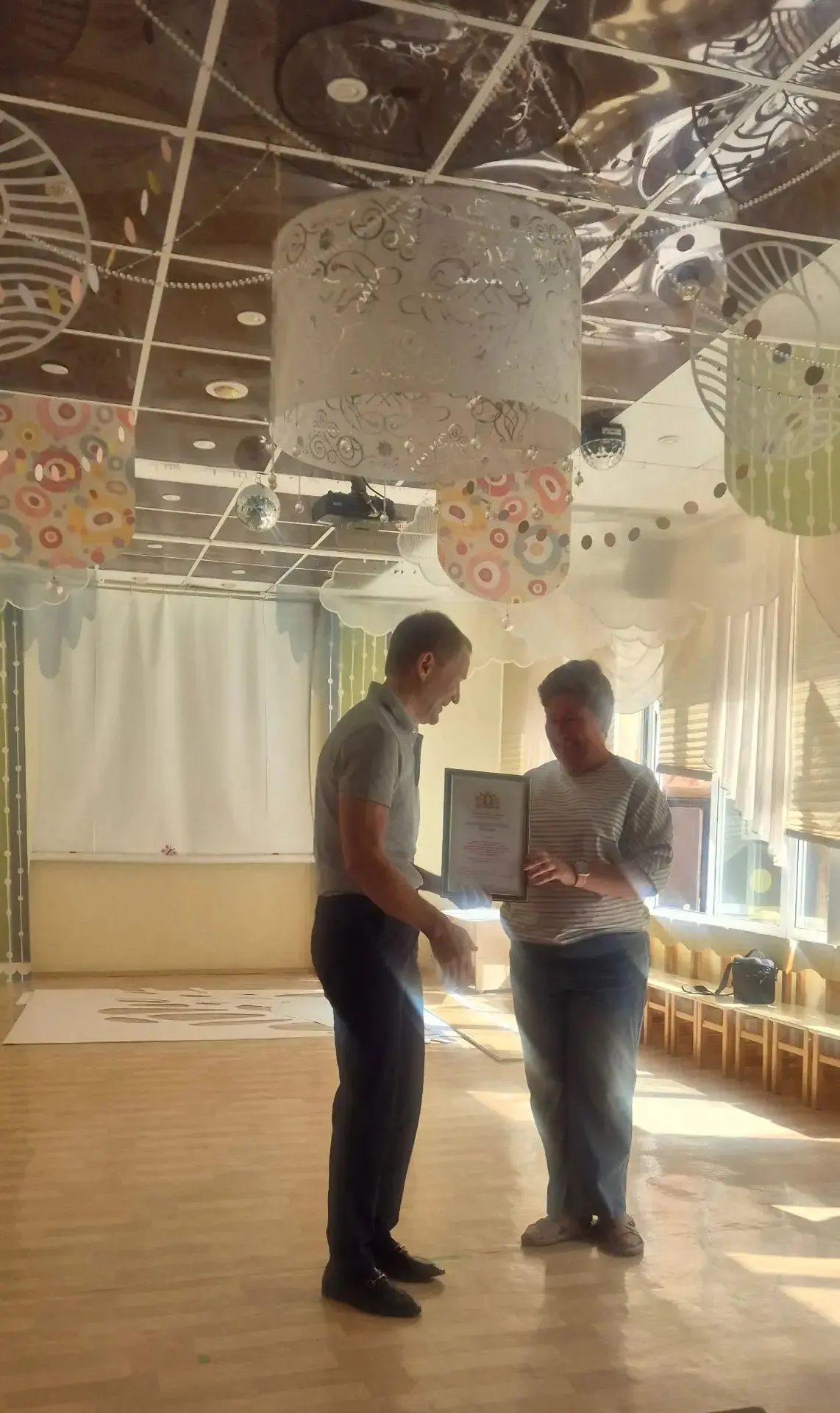 Вчера, 12 августа, с рабочим визитом наш детский сад посетили депутаты Законодательного...