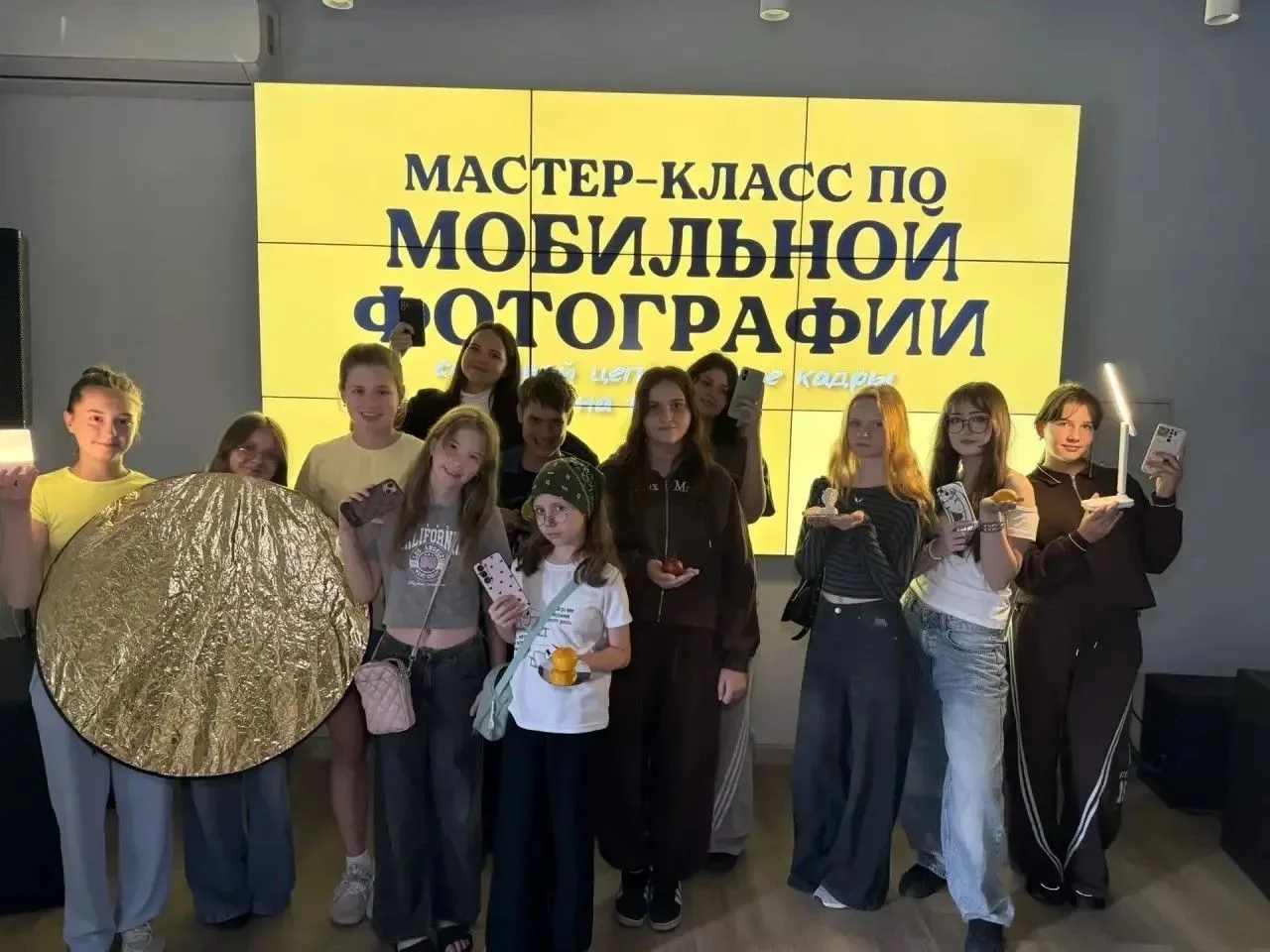 Фотографировать любят и взрослые, и дети! Во Дворце культуры 26 и 27 августа проходили ...