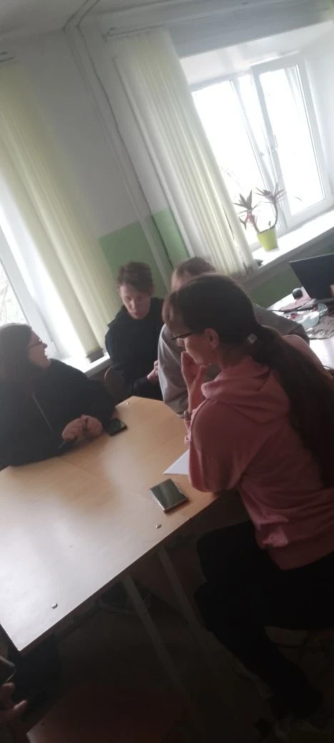 «Навстречу истории»: в школе 19.05.2026 прошёл квиз, посвящённый Сталинградской битве
Нашу школу пос
