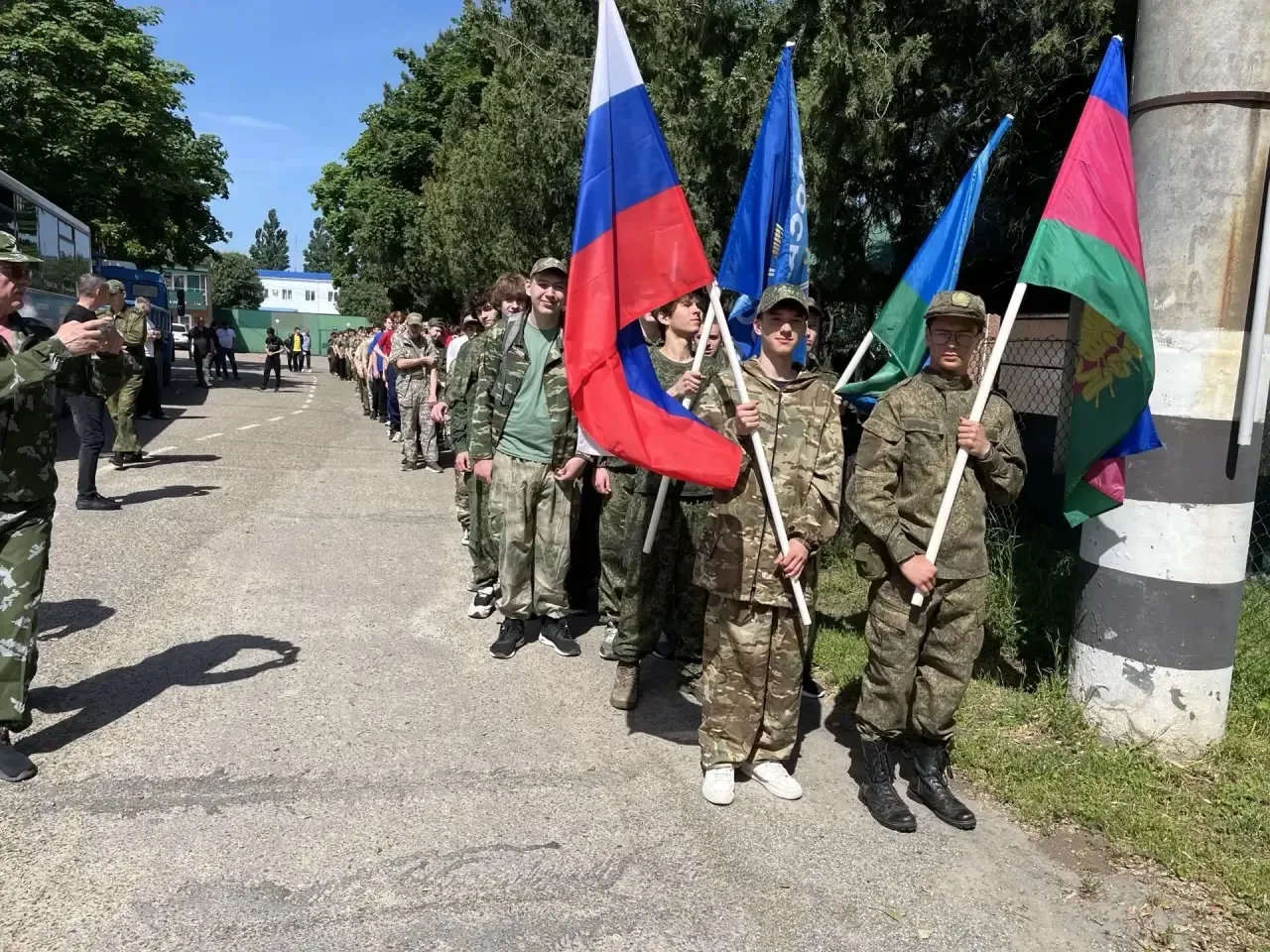 � Допризывники района встретились на военно-патриотических сборах   Старшеклассники всех школ Кавказ