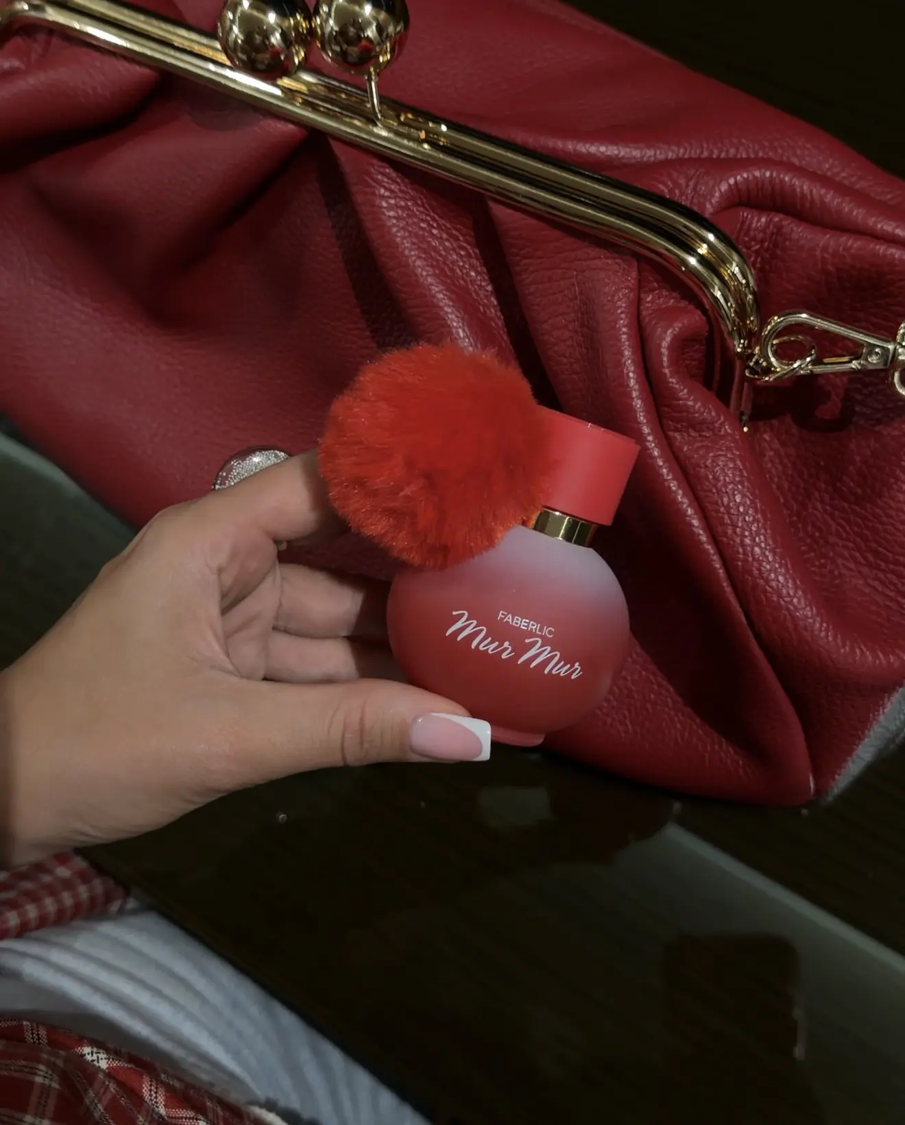 Иногда для нужного настроения достаточно одного аромата 🥀❤️