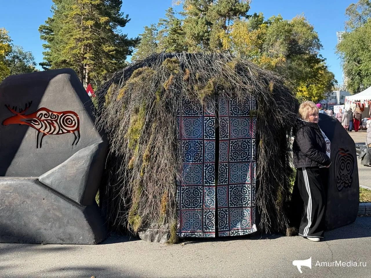 🥧 В Хабаровске на городской набережной проходит фестиваль «Амурфест. Осень» (0+)