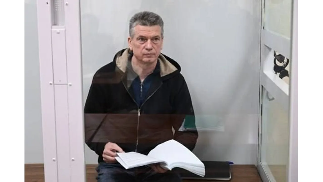⛓К 12 годам колонии строгого режима приговорили экс-начальника управления кадрами Миноб...