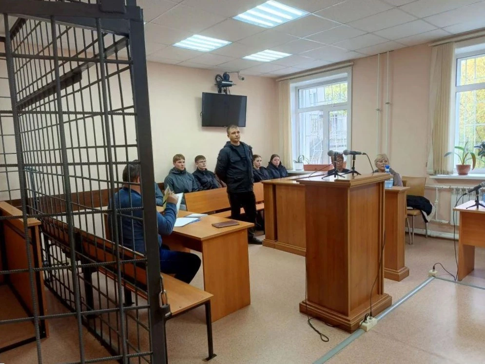 ⚖️ Поронайский городской суд открыл двери для школьников