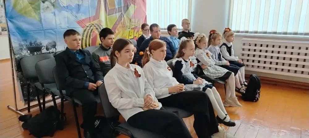 🕯 ИЗО + История = Важно.