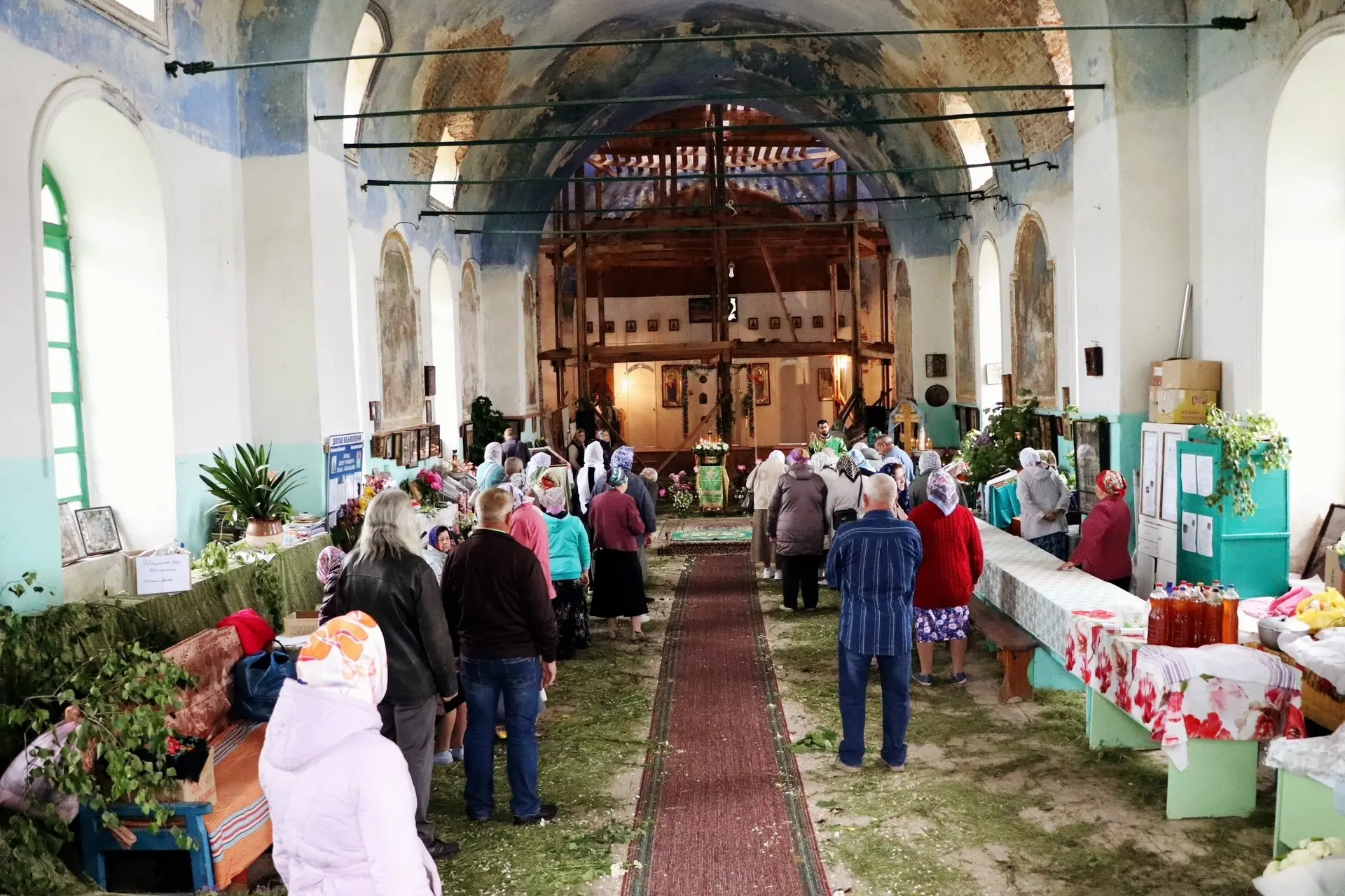 ✨🌿🙏 31 мая, в великий праздник Святой Троицы (Пятидесятницы), Божественную литургию в...