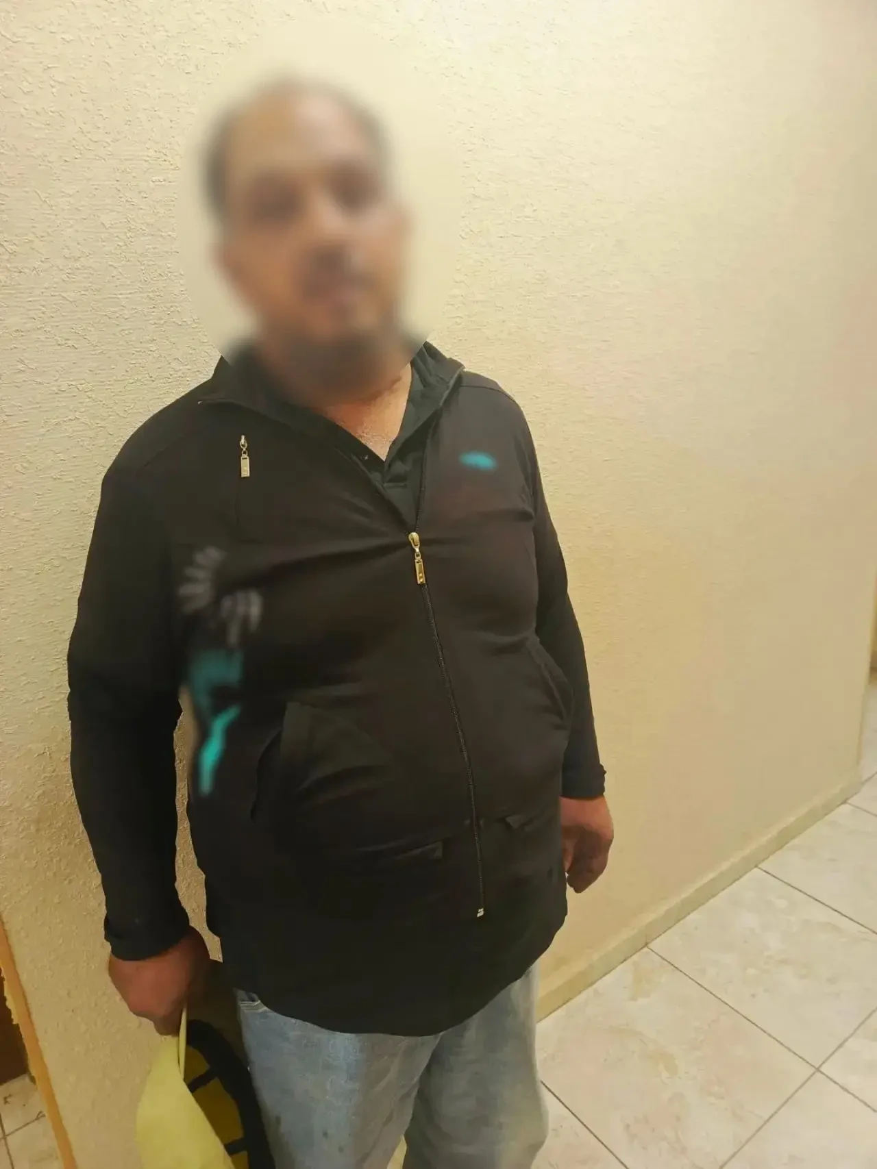 👮 В Ростове-на-Дону задержали подозреваемого в краже телефона и наушников