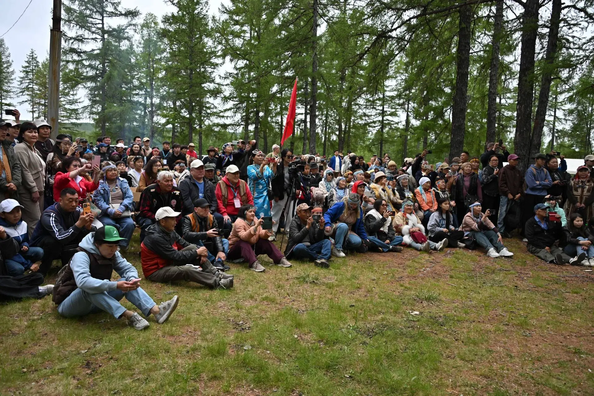 🌿 Сегодня Бакалдын-2026 собрал сородичей со всей страны в селе Иенгра, чтобы вместе встретить лето,