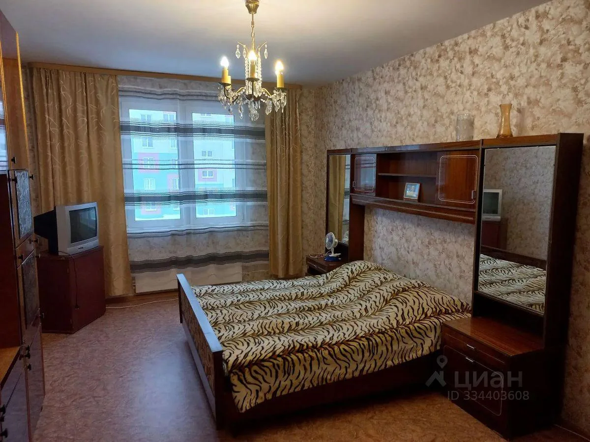 Сдам без посредников: 1-комнатная квартира, 42м²