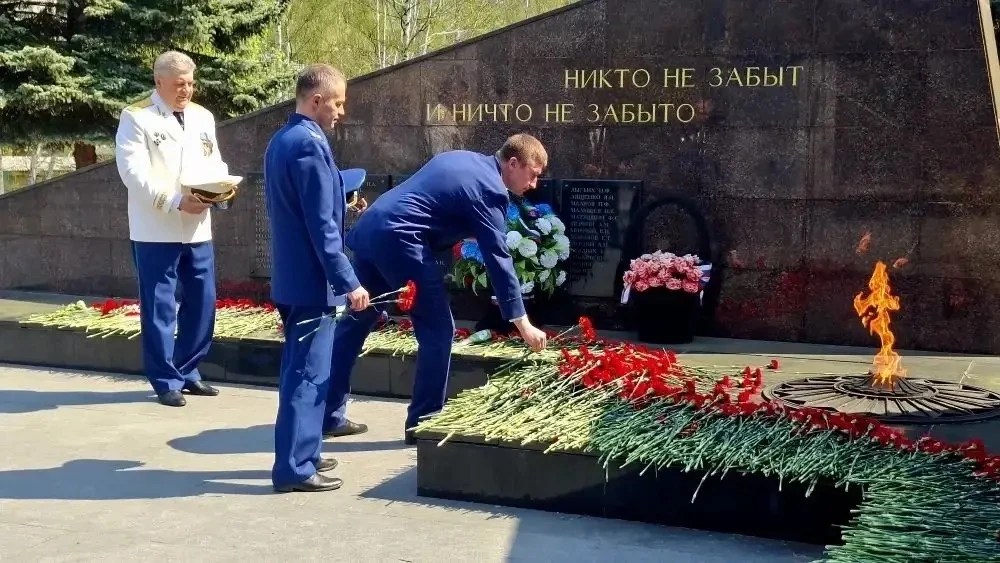 Сотрудники прокуратуры ЗАТО г. Новоуральск в рамках празднования 81-летия со Дня Победы в Великой От