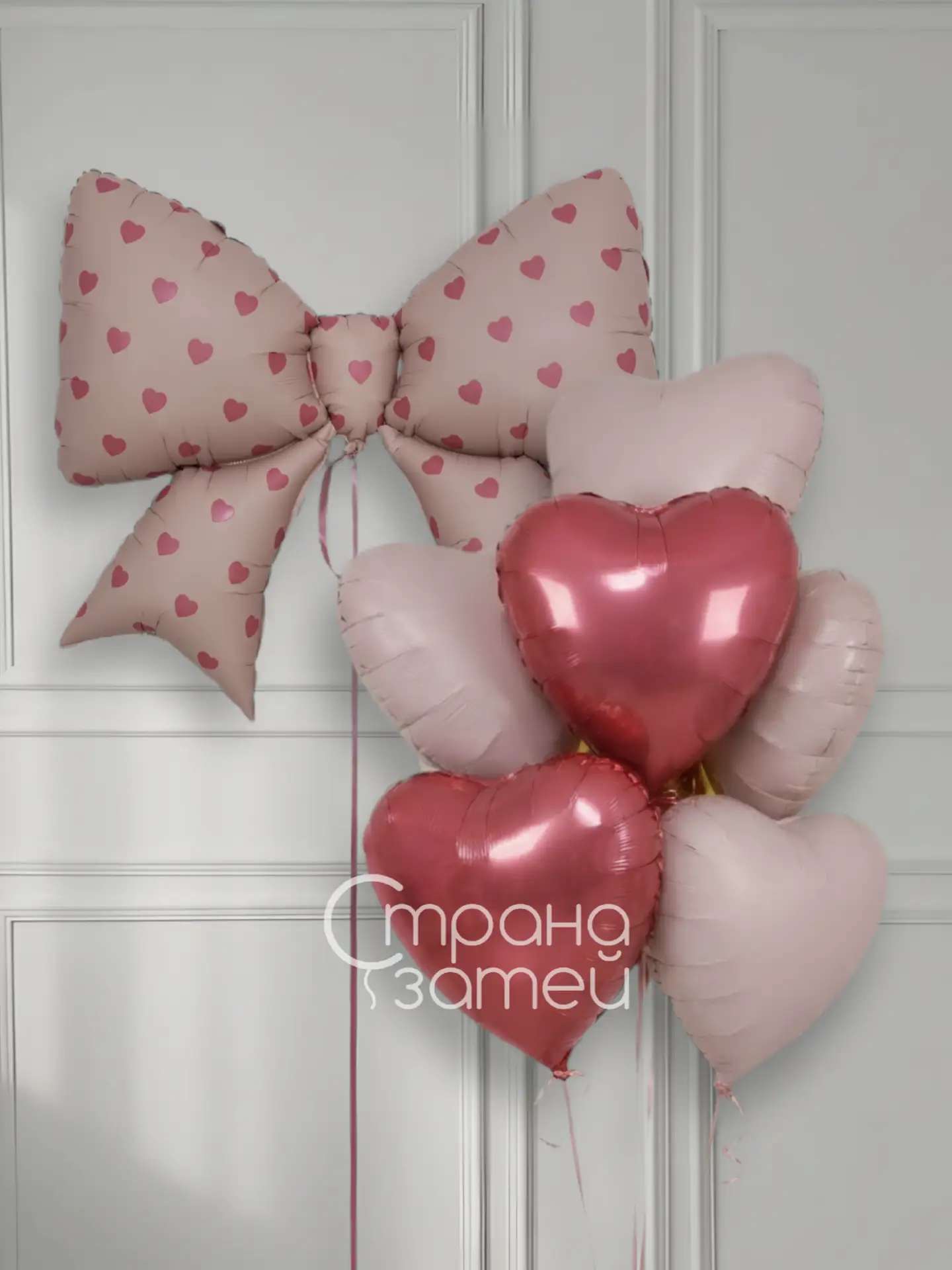 💗 Иногда достаточно одного жеста, чтобы сказать всё без слов. Открываешь дверь - и в к...