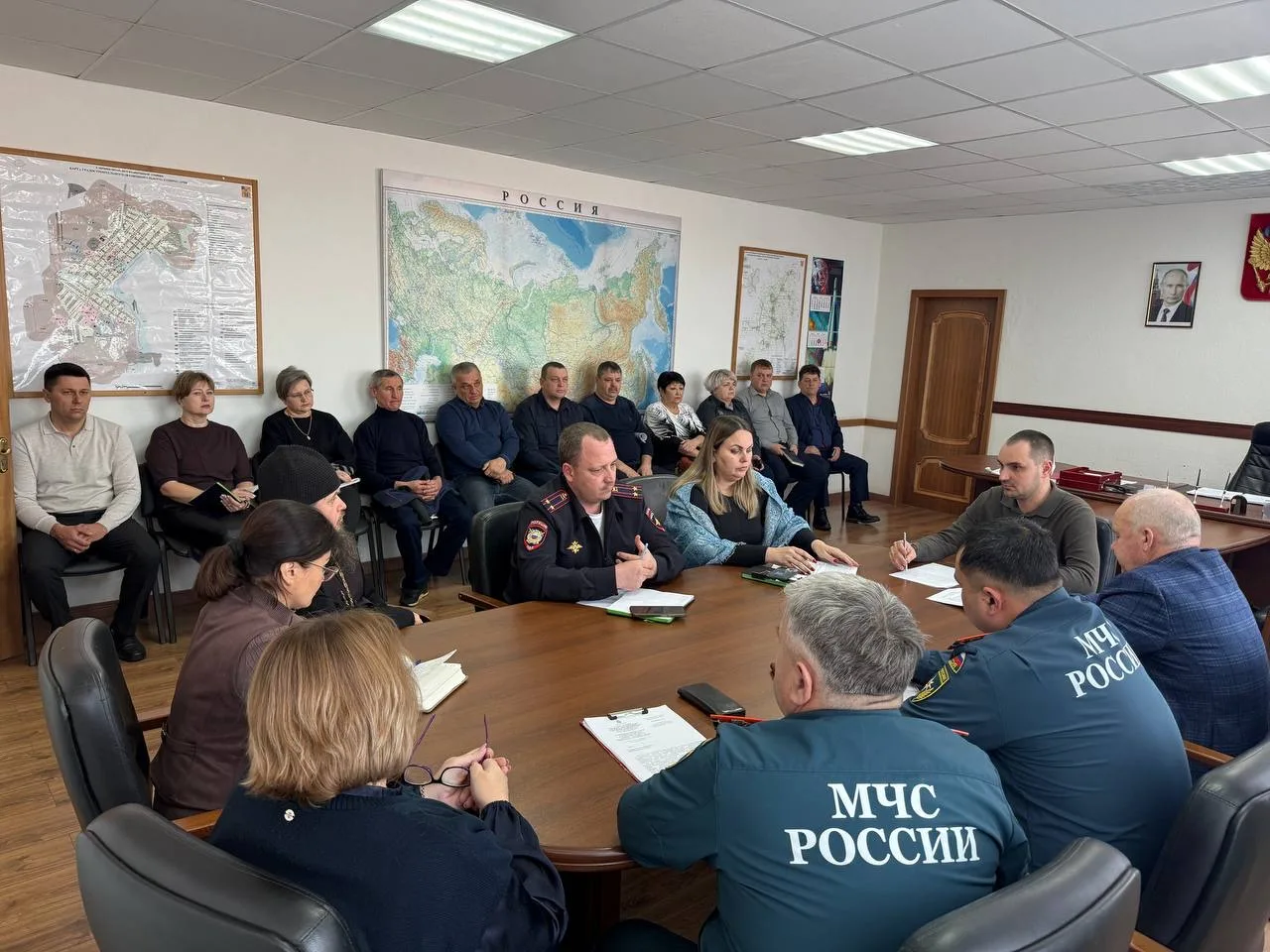 На совещании обсудили организацию мероприятий, посвященных празднику Крещения Господня.  Массовые кр