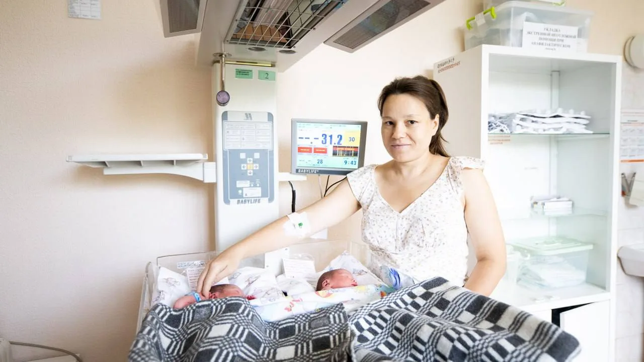 👶  Женщина в Подмосковье стала мамой 15 детей.