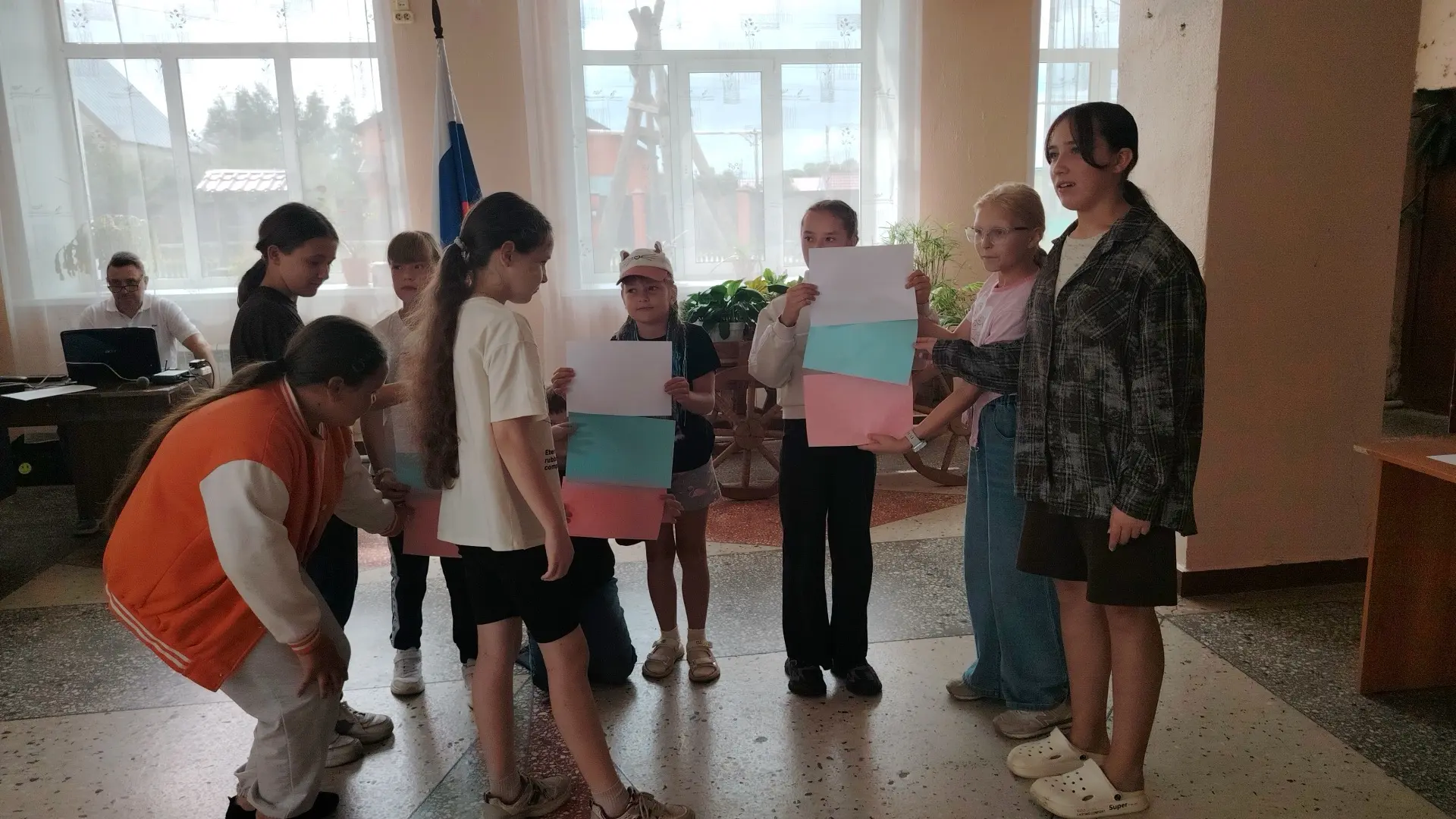 🇷🇺 В преддверии Дня Государственного флага в Доме Культуры-Села-Кижеватово кипела нас...
