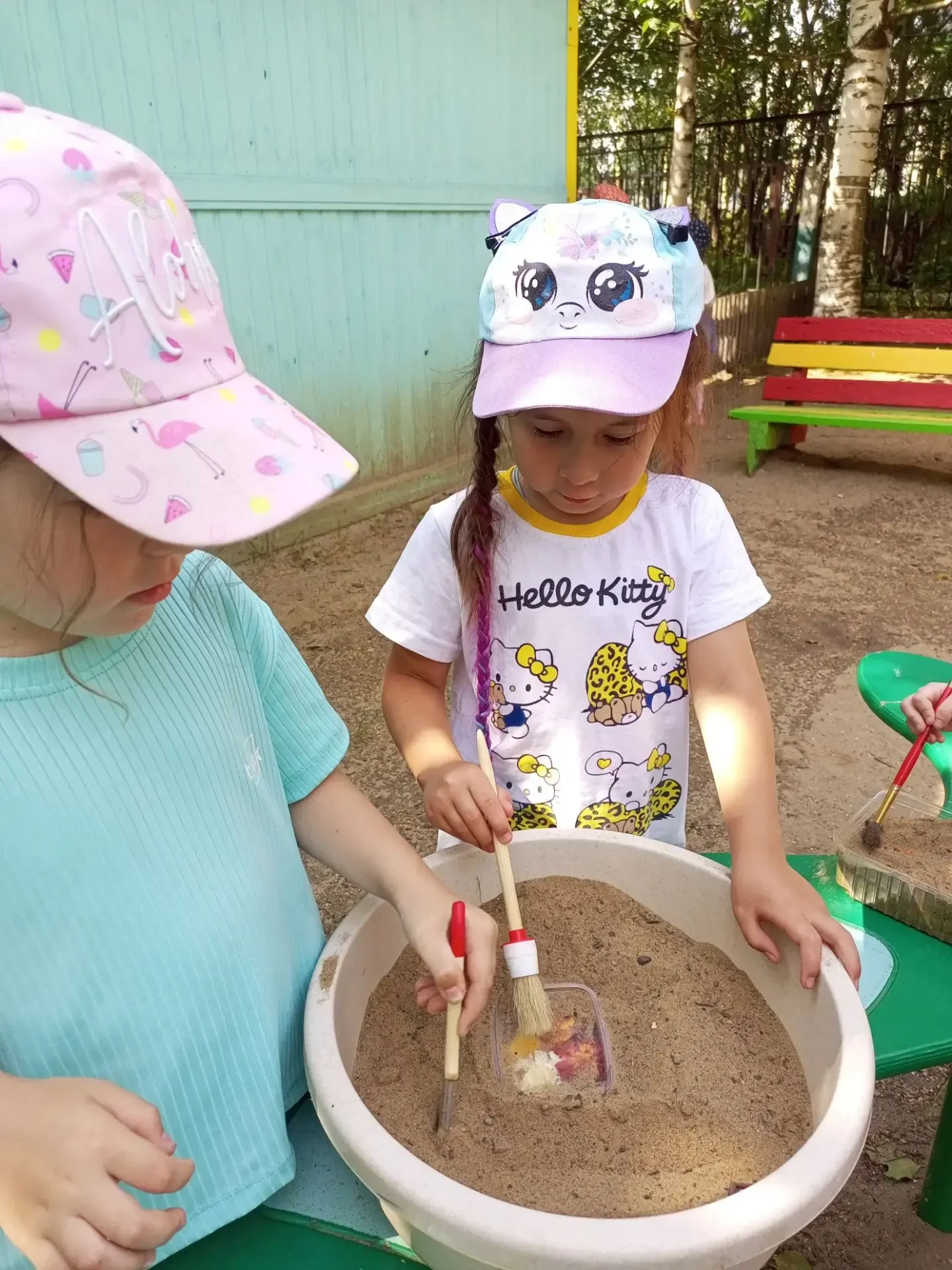🔎 День песочных экспериментов

🌞﻿﻿﻿﻿ Лето – это время солнца, тепла и, конечно же, песка! Для кажд
