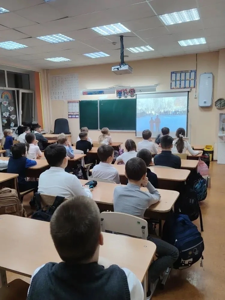 ГОД ГЕРОЯ 🇷🇺    2025 год Год Героя, который стал временем глубокого осмысления, памяти и реальных де