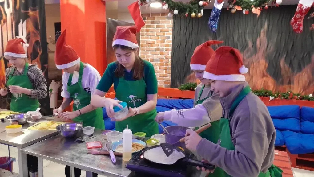 🎄 Новогодняя "Адская Кухня" в 6 "А"! 🍳✨29 декабря ученики 6 "А" класса приняли участие в увлекательн