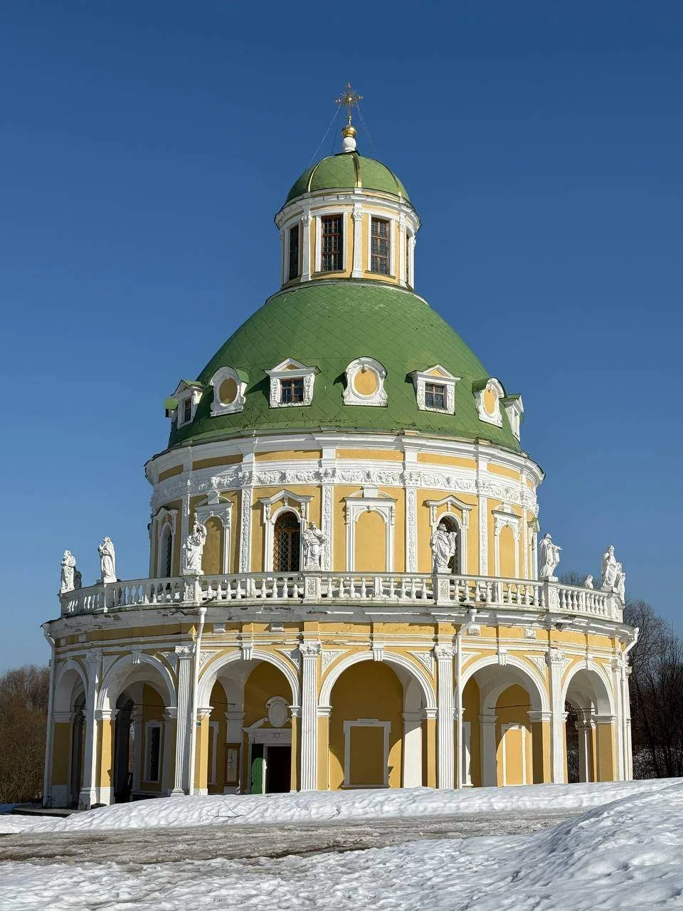 🏛 Церковь Рождества Пресвятой Богородицы в Подмоклово
#ГородскойОкругСерпухов

📌 Внутреннее простр