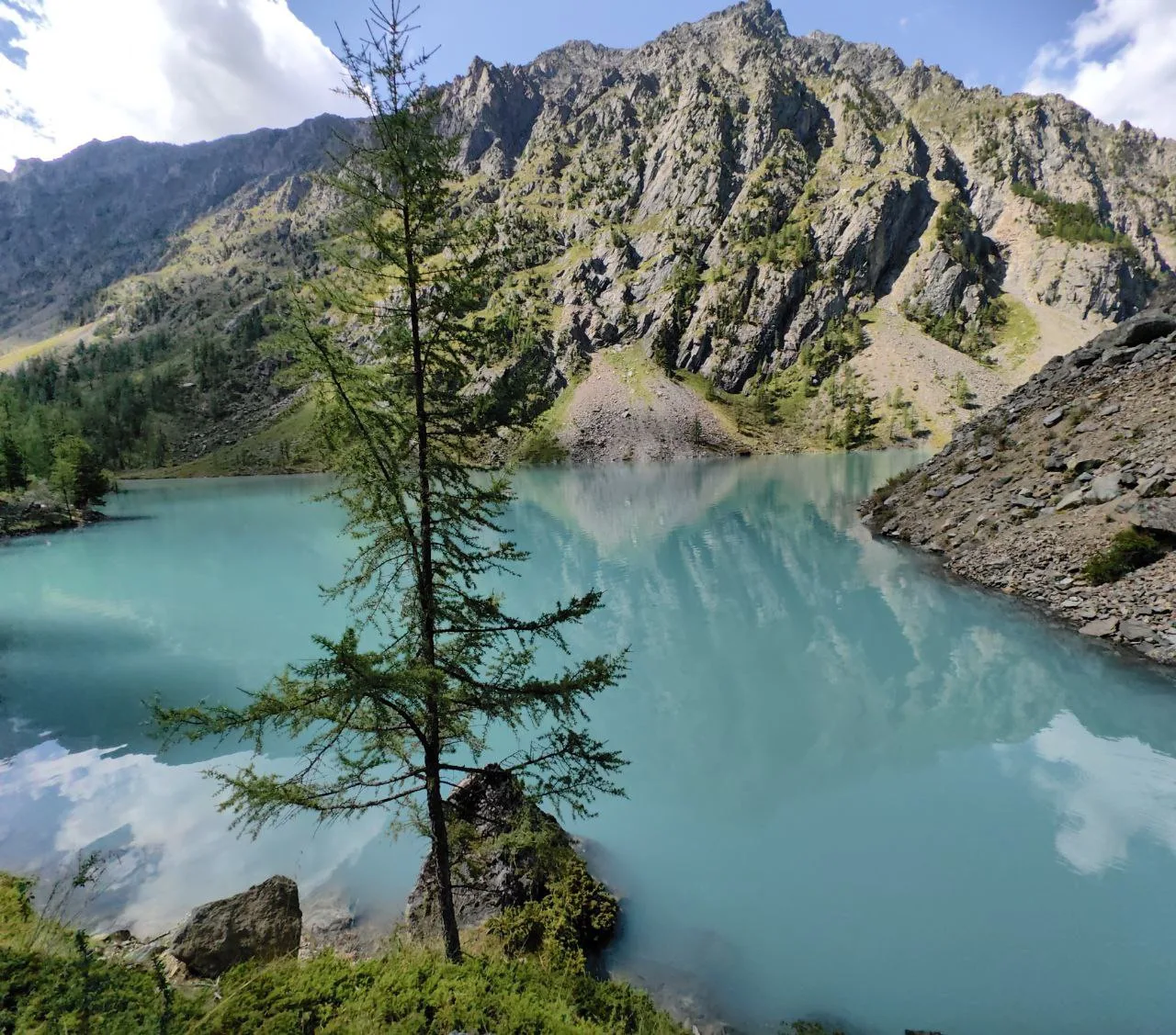 На Верхнем Шавлинском озере 🌊 💙😍