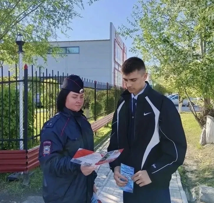 В Новосибирской области сотрудники Госавтоинспекции провели со студентами профилактическое мероприят