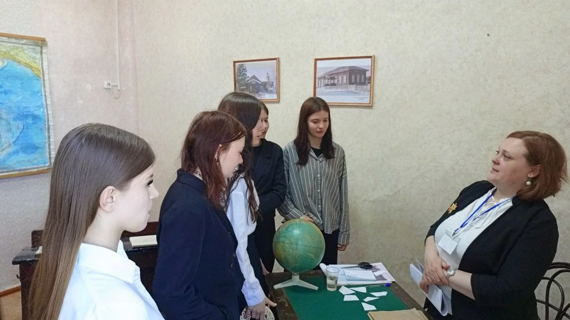 Хранители истории: путешествие во времени

23 апреля участники проекта «Хранители истории» превратил