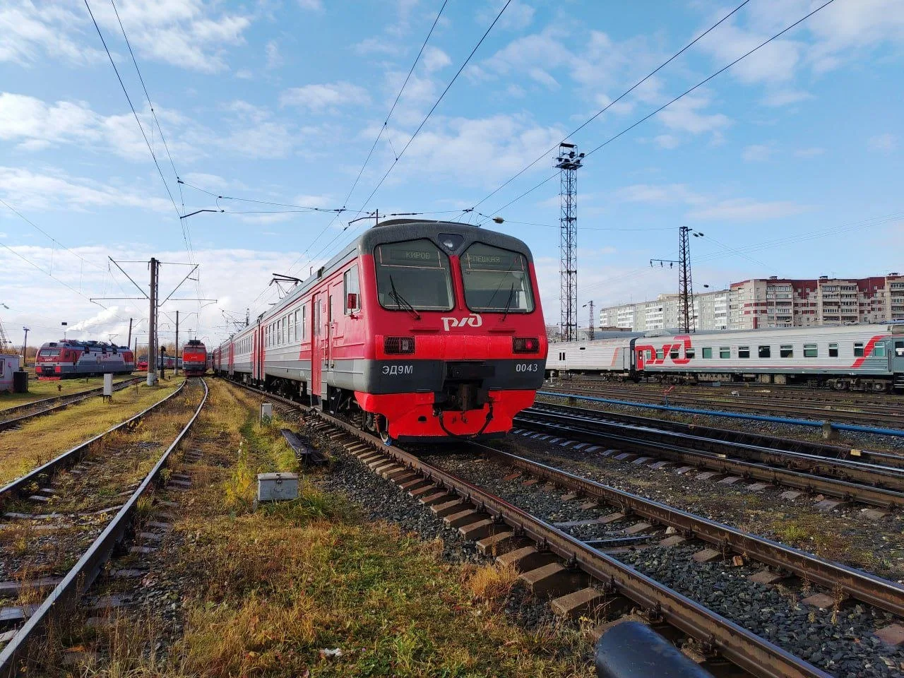 44000 пассажиров перевезла элетричка «Киров - Кирово-Чепецк»🚊

Она курсирует ровно год, напомнил за