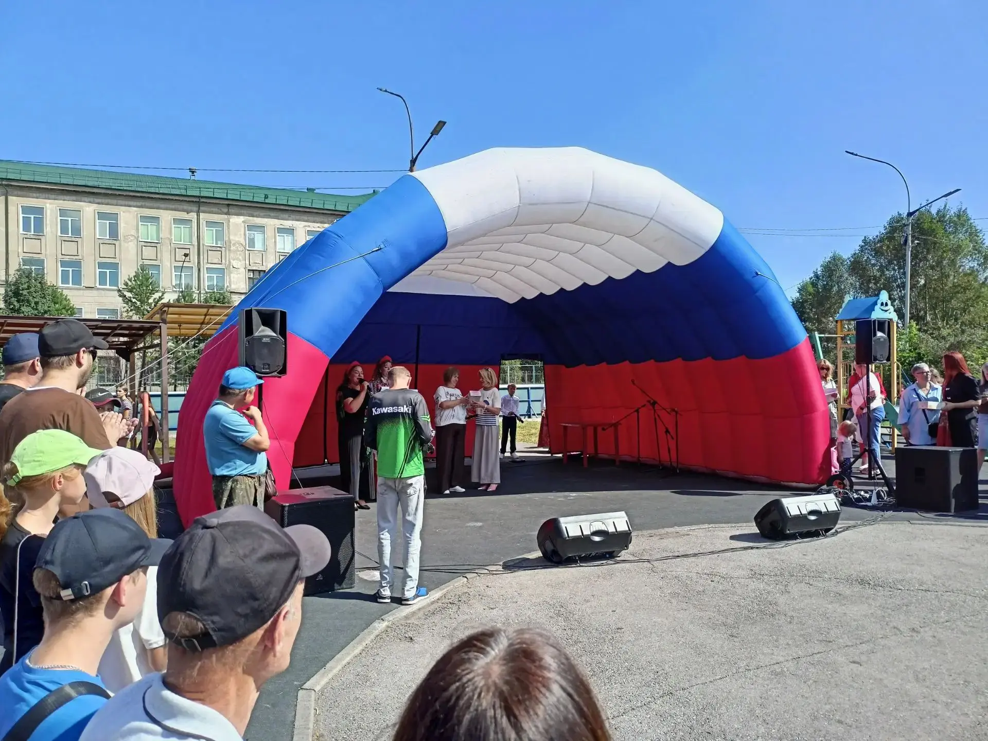 Сегодня в сквере ДК «Красная горка» состоялся традиционный  праздник День посёлка