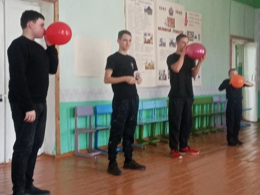 #крепкаясемья62
В преддверии Международного дня защиты детей 1 июня 2026 года с учащимися школы была