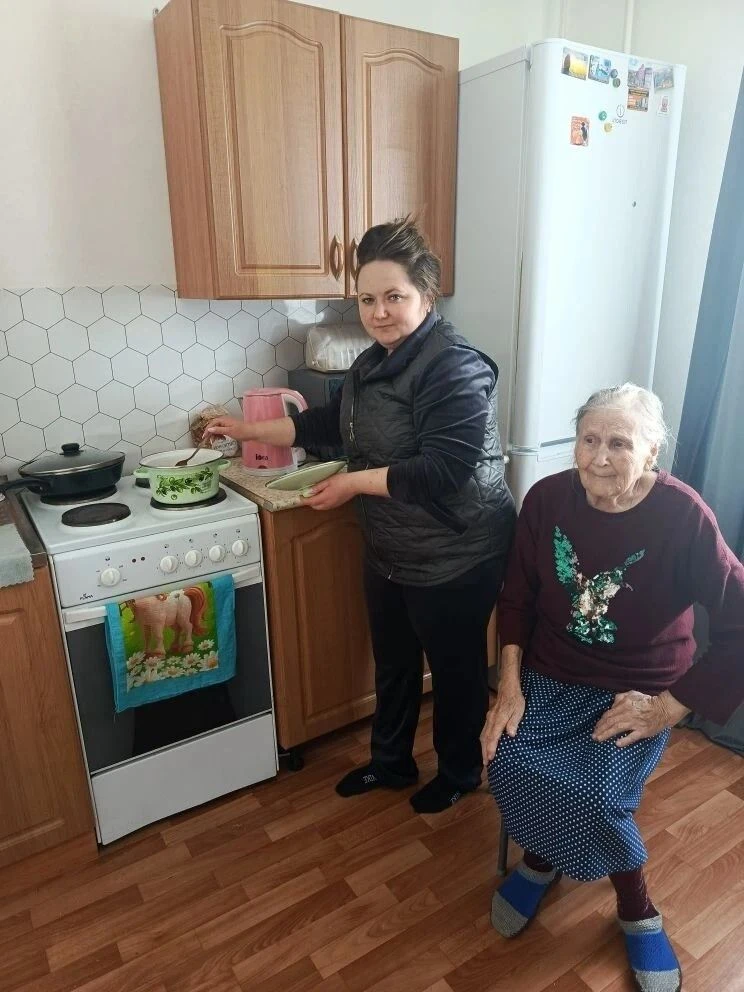 ❤️Сотрудники комплексного центра социального обслуживания населения  Глушковского района продолжают 