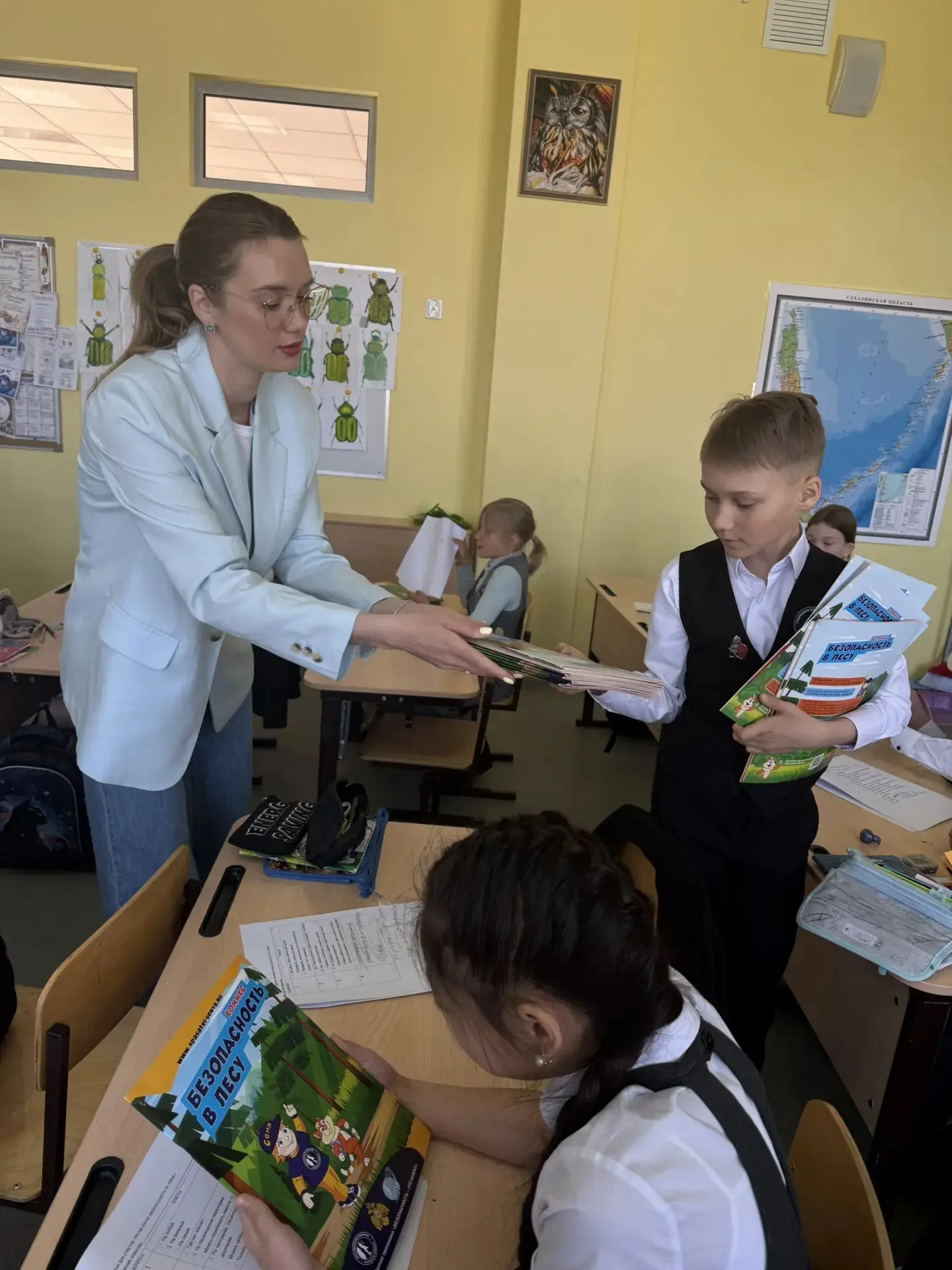 ✨ Лето близко — пора вспомнить о безопасности!  🌞 В преддверии летних каникул компания «Сахалинская 