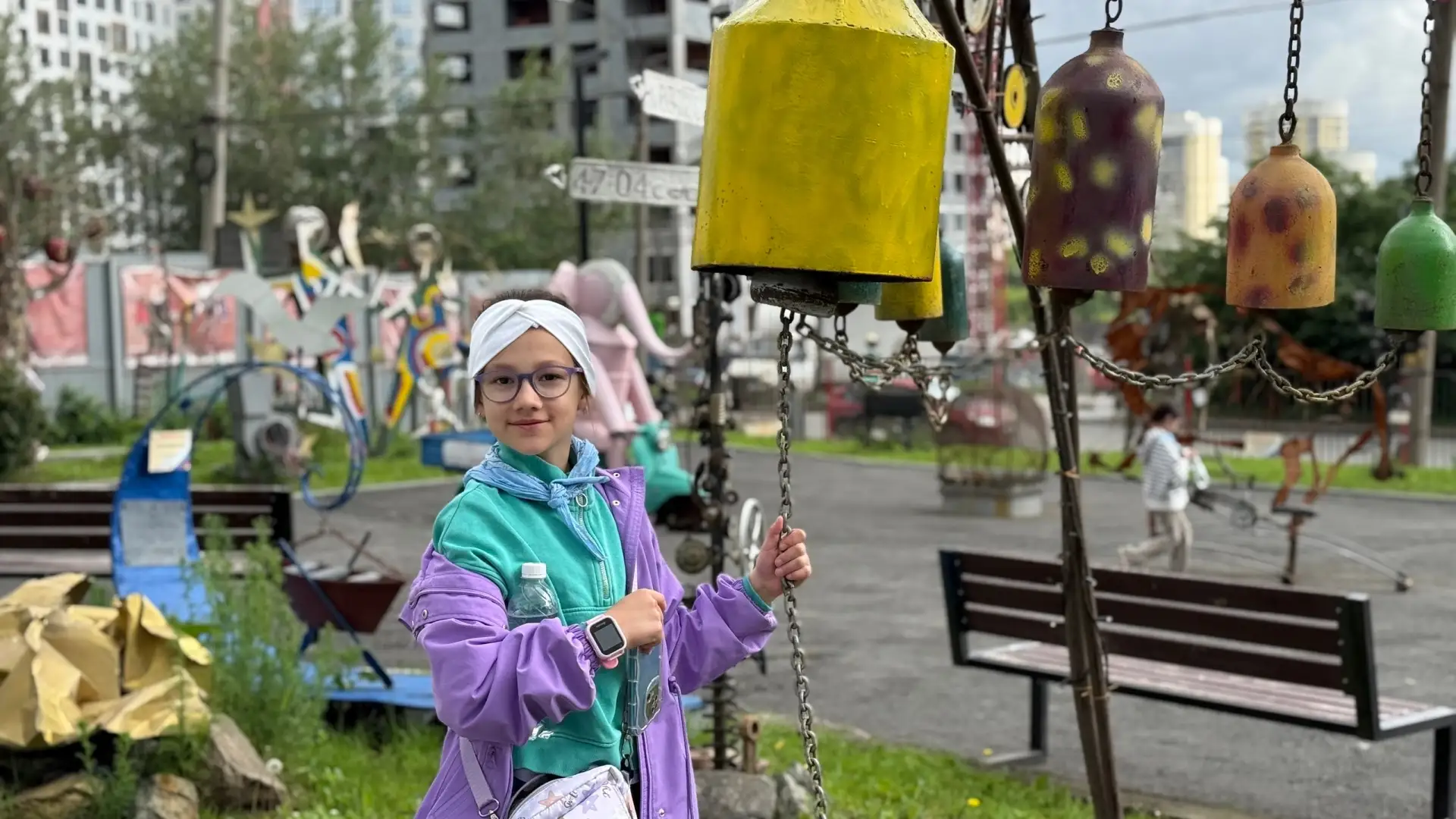 Как прошёл день во 2 отряде: музей, творчество, обед и магия 🎨✨

С утра мы отправились в музей лома