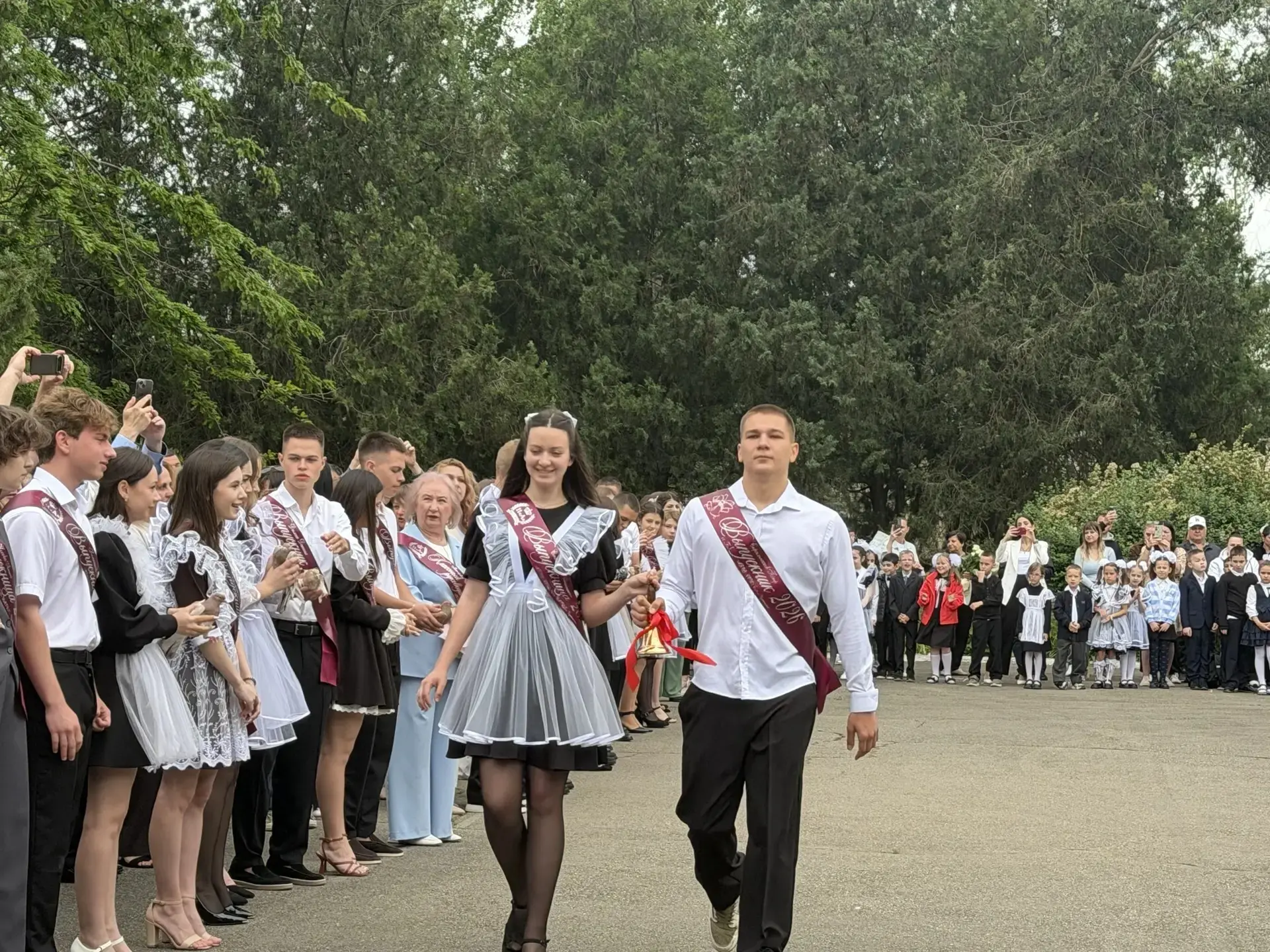 Последний звонок — начало большого пути 🎓💫
