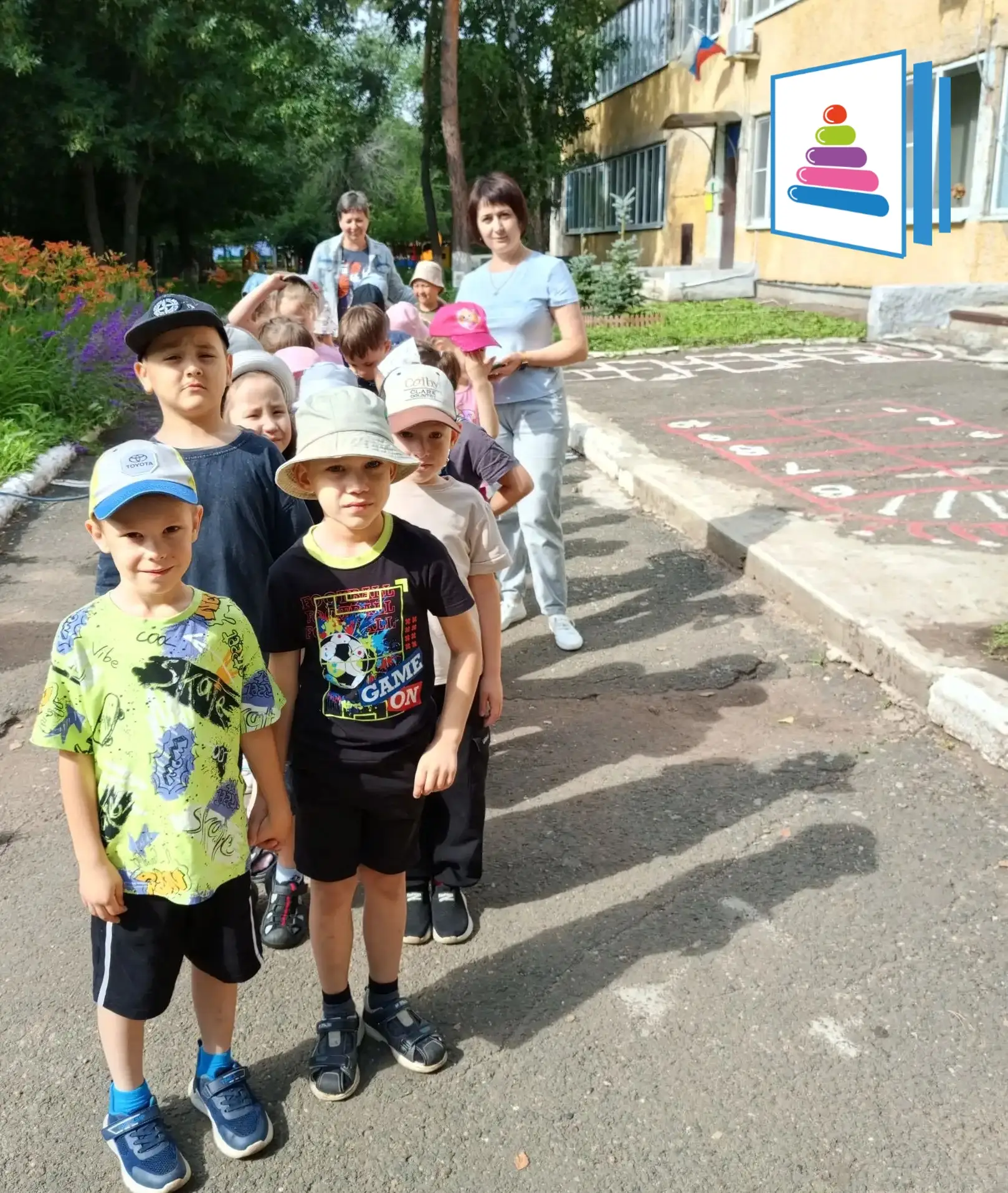 📔📕📗Сегодня наши дети посетили библиотеку им. А. С. Пушкина!
Получили много знаний, а также кучу э