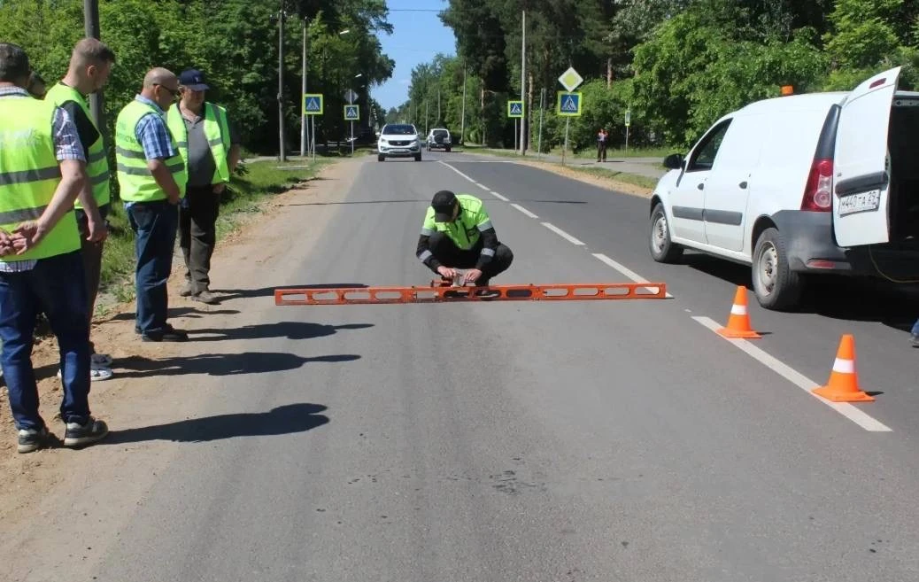 🛣 Завершен ремонт дорожного полотна на улице Володарского в Котласе и улице Ленина в п...