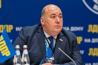 Юрия Напсо объявили в розыск по делу об изнасиловании
 
Басманный суд Москвы заочно арестовал бывшег