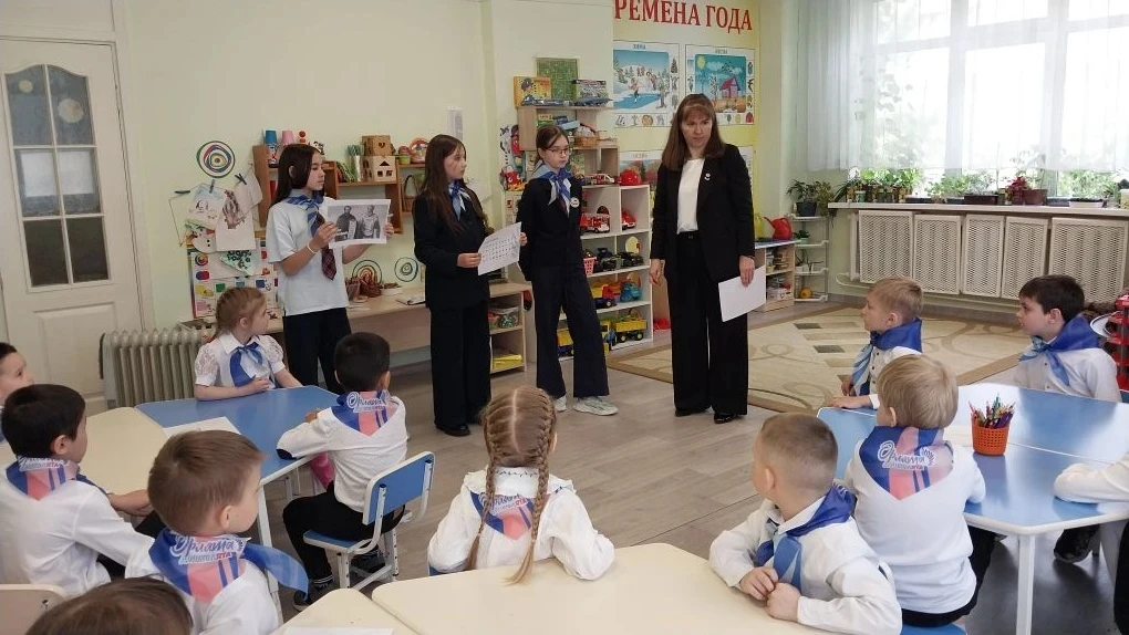 📜 Орлята — дошколятам: праздник славянской письменности!  25 мая Орлята из 4д класса посетили детски