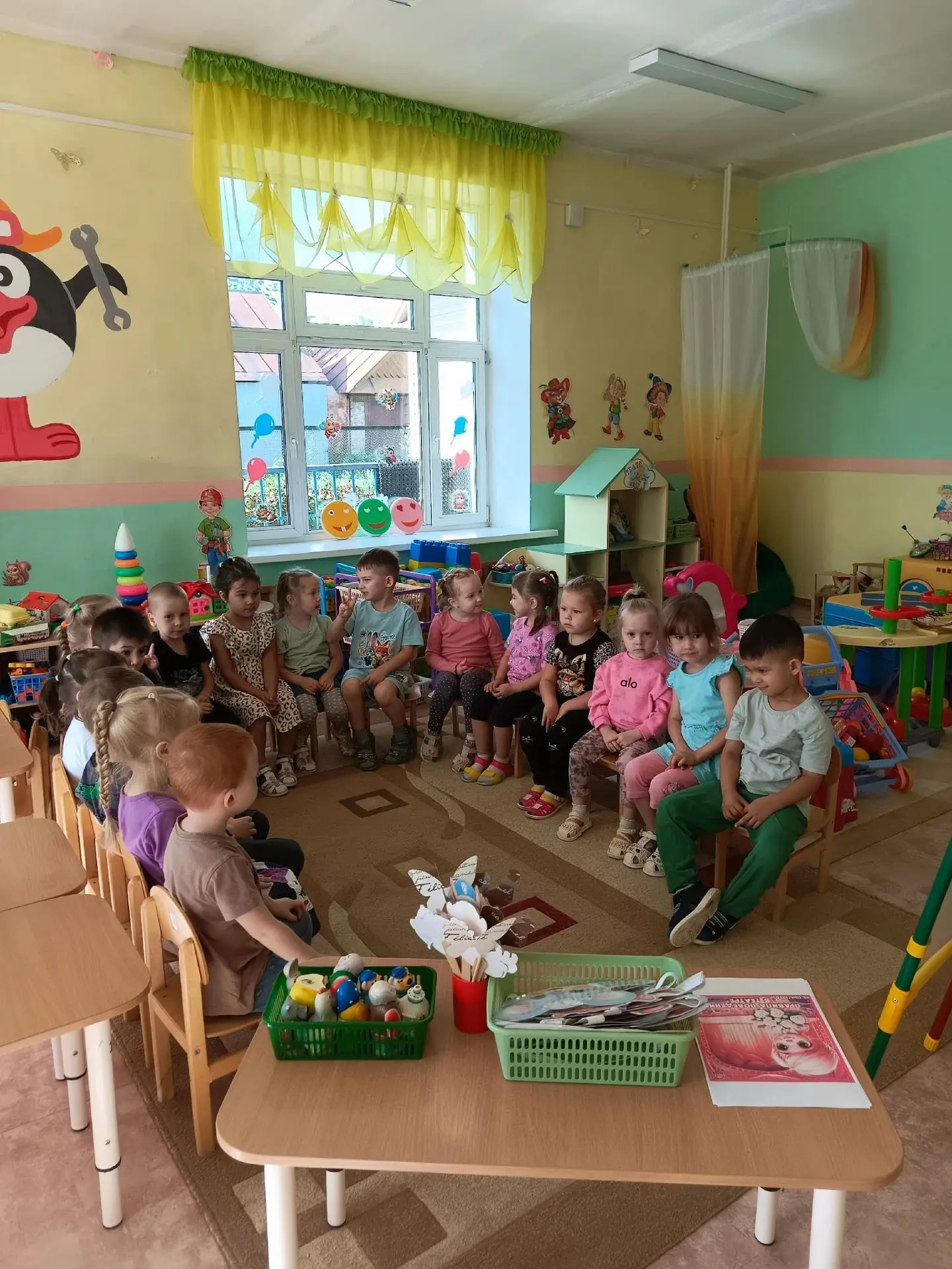 Театр — это волшебный мир, где каждый ребенок может стать артистом! Сегодня в средней г...
