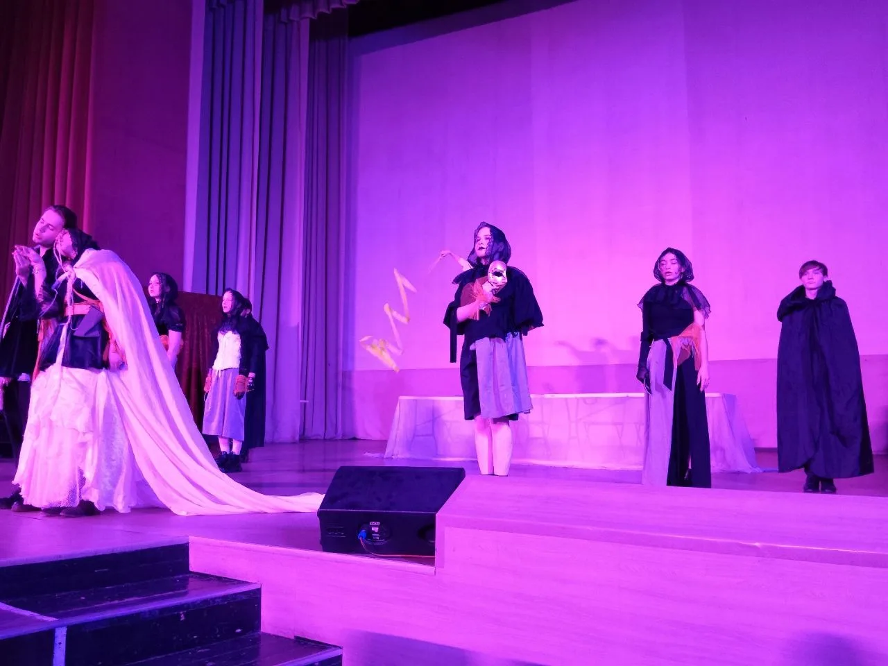 🎭✨ 17 марта Театральная студия  "САЛАТ" приняла участие в завершающем 3 туре конкурса Грантов Главы 