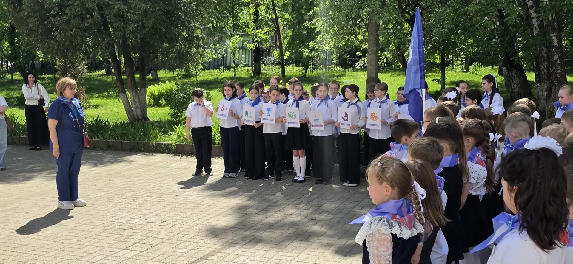 🇷🇺🇷🇺🇷🇺19 мая - День детских общественных организаций России .  «Орлята России, нас выбрало время!»  