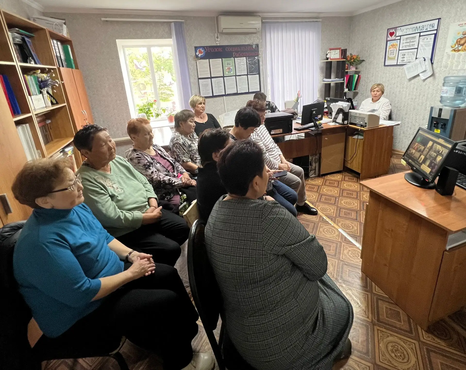 На базе Республиканского комплексного центра социального обслуживания населения состоял...